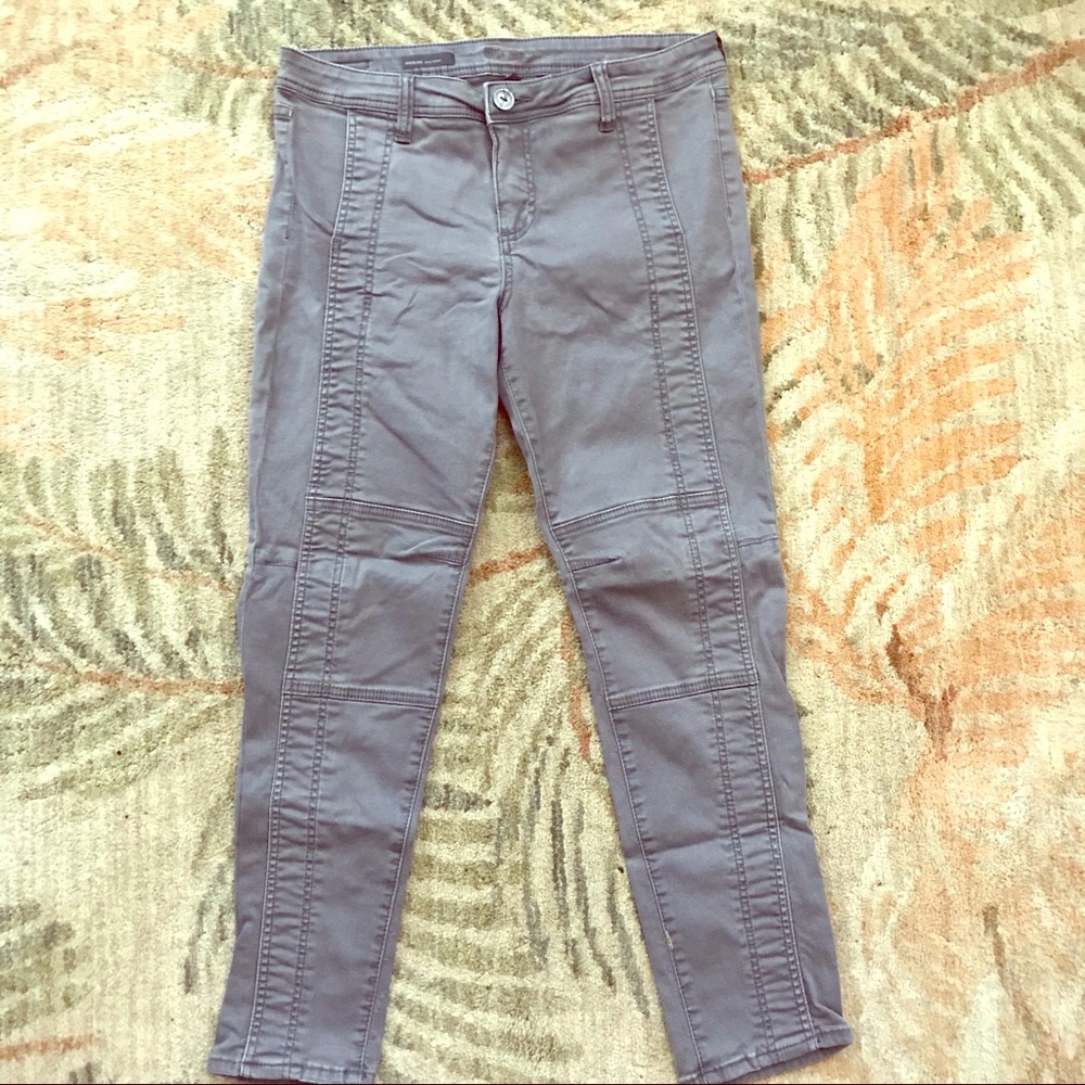 Women’s Gray Skinny Jeans